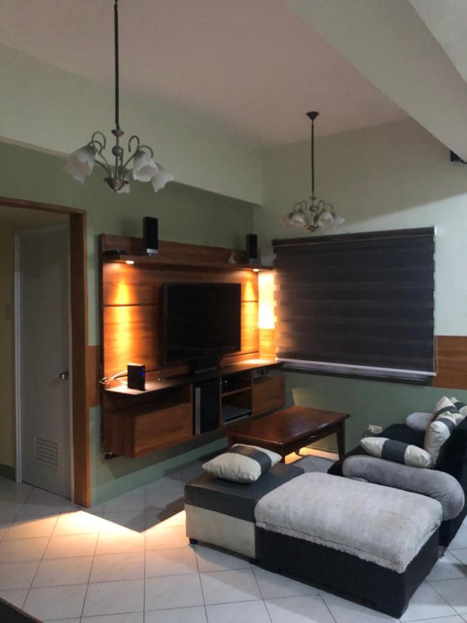 2 Separate Units, 1Br On 23Rd Flr And 3Br Penthouse On 41St Flr In Manila, Near Slec,Us Embassy, Mall And Parks With Excellent View Extérieur photo
